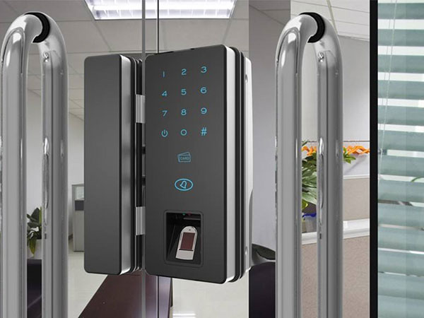 东港24小时上门开锁公司